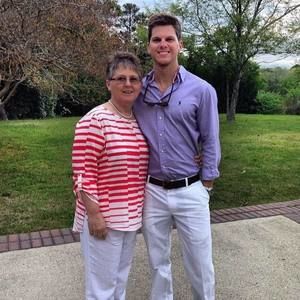 Meet your Posher, Jonathan